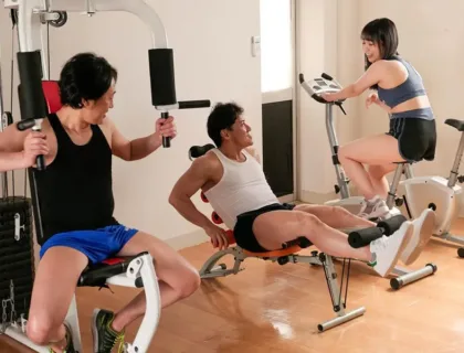 stars-429-ga-gai-phong-gym-makoto-toda